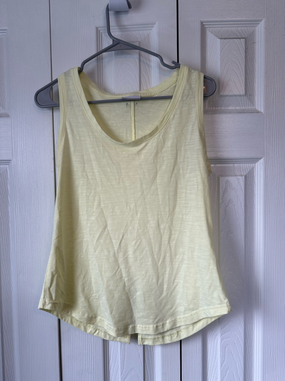 Columbia Pale Yellow Scoop Neck Tank Top